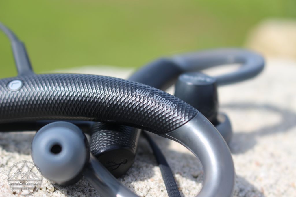 Sony XB80BS Kabellose EXTRA BASS™ Sportkopfhörer