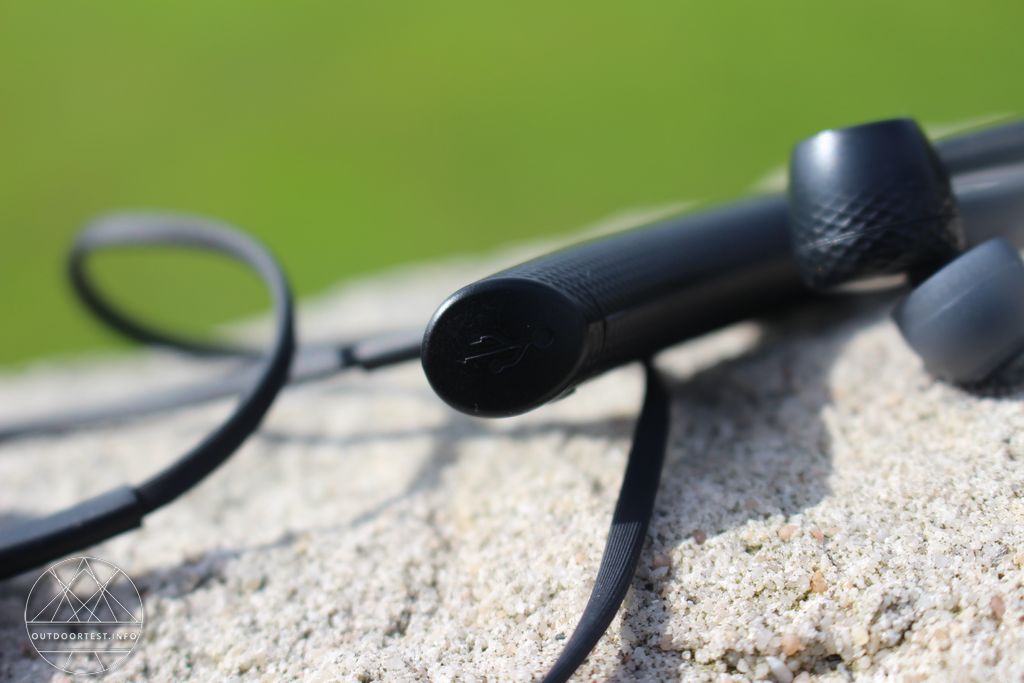 Sony XB80BS Kabellose EXTRA BASS™ Sportkopfhörer