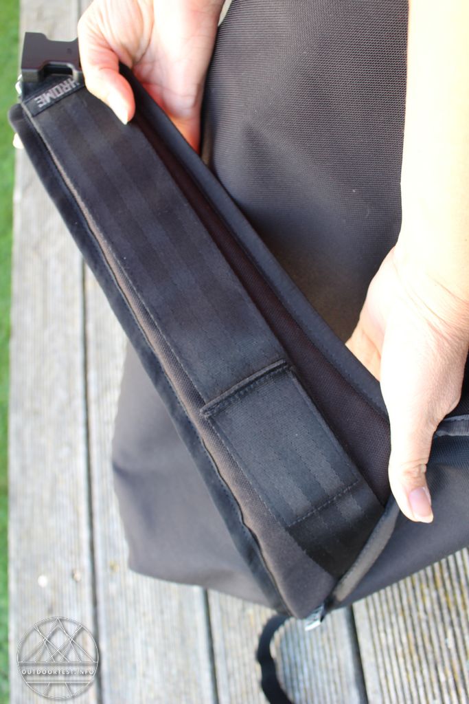 Chrome Mini Metro Messenger Bag