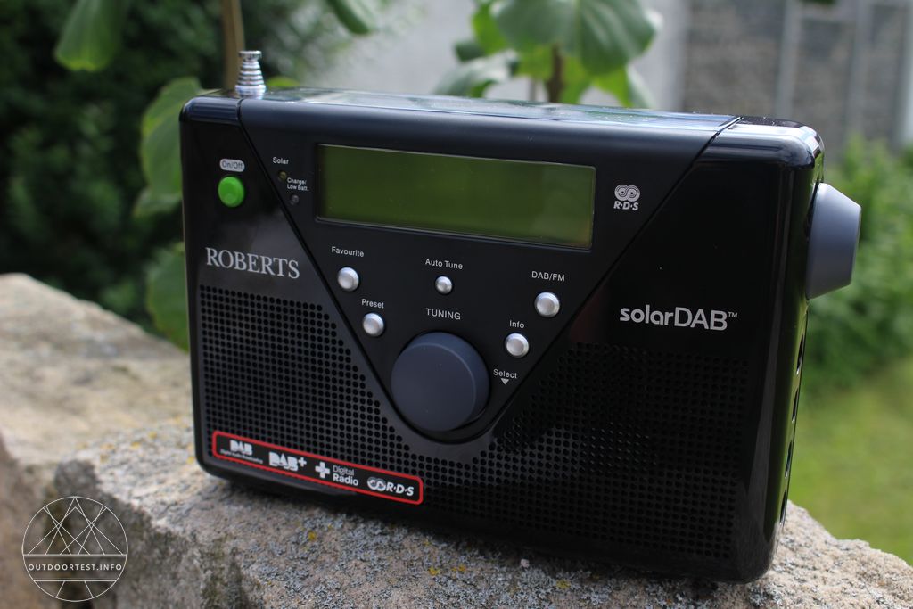 Roberts Radio SolarDAB 2