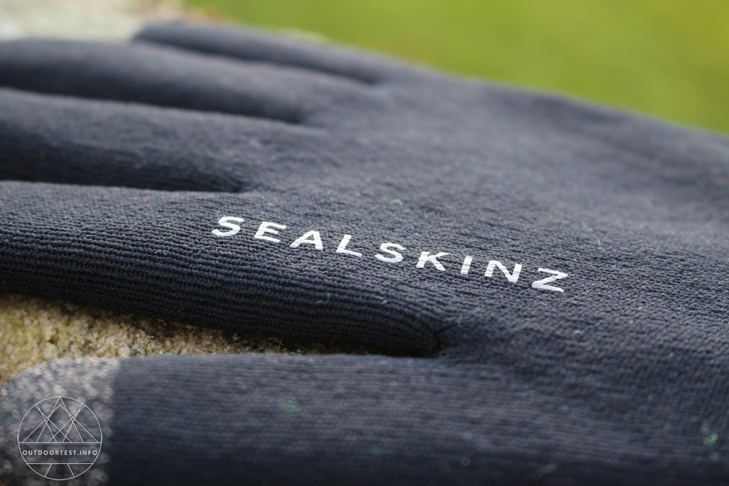 SealSkinz Ultra Grip Gloves