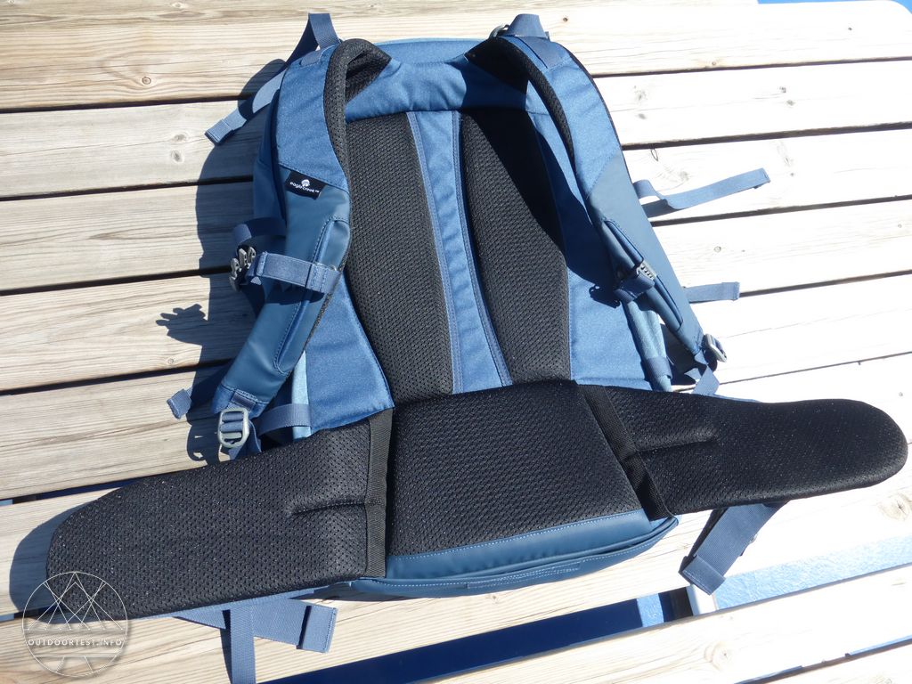 Eagle Creek Global Companion Travel Pack 40L