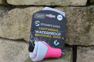showerspass-lightweight-waterproof-socks-01