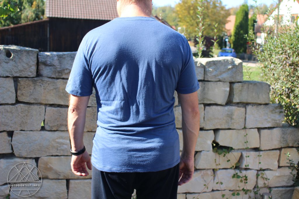 super.natural Base Tee 140