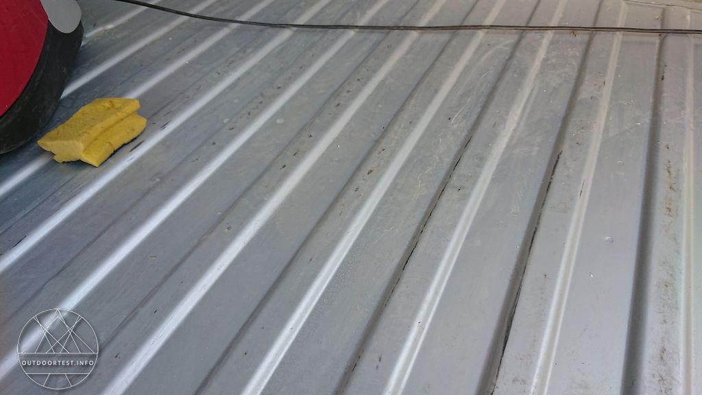 #1 Trennwand / Boden / Gurtbock