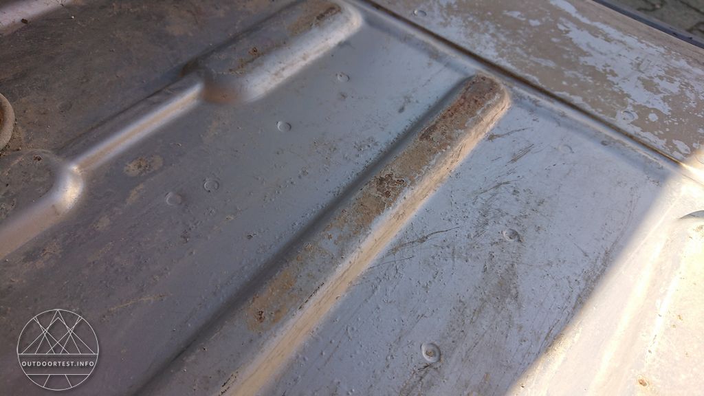 #1 Trennwand / Boden / Gurtbock