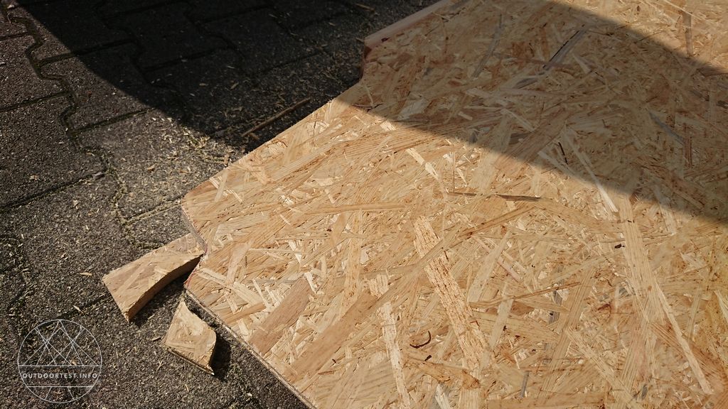 #1 Trennwand / Boden / Gurtbock