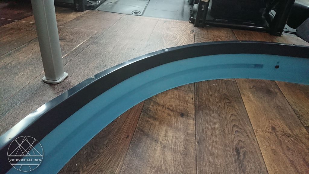 #1 Trennwand / Boden / Gurtbock