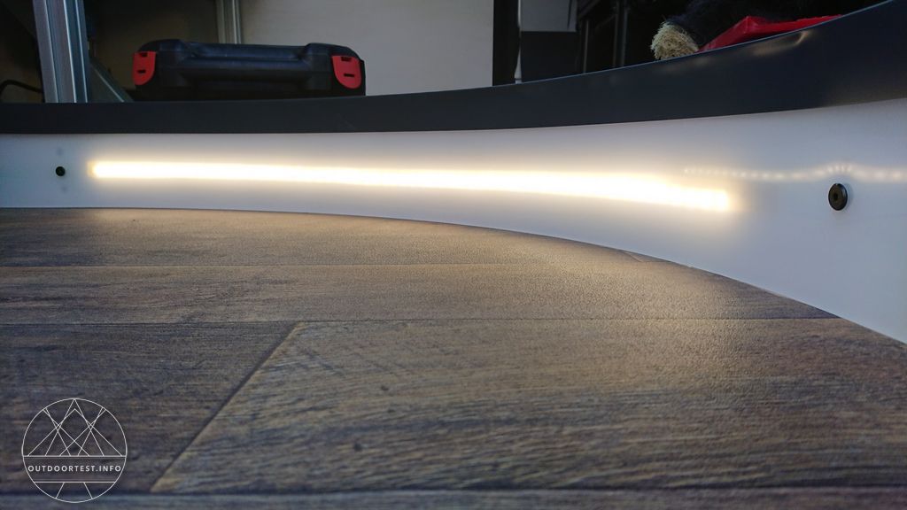 #1 Trennwand / Boden / Gurtbock