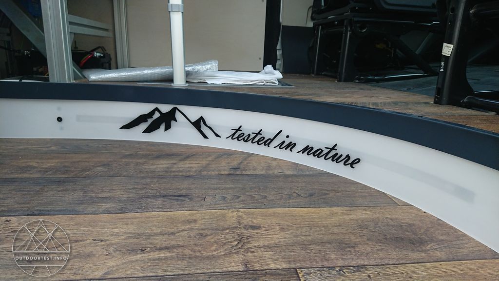 #1 Trennwand / Boden / Gurtbock