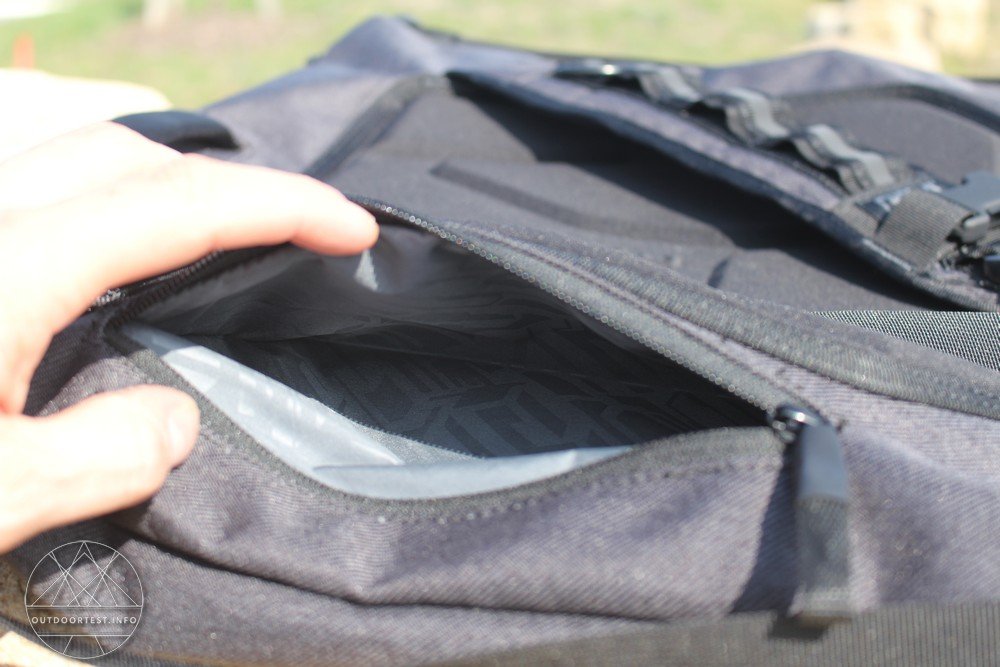 Chrome Terrace Brief Sling Bag