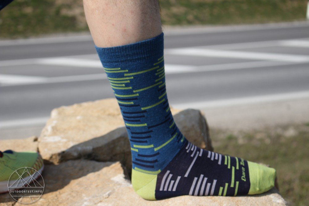 Darn Tough Dashes Crew Light Socks