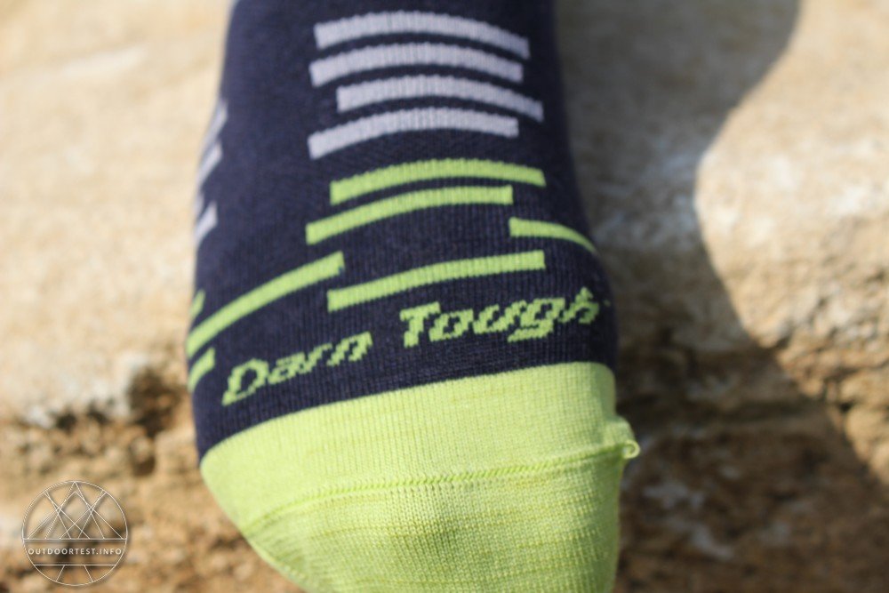 Darn Tough Dashes Crew Light Socks