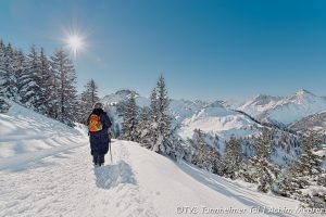 ©TVB Tannheimer Tal I Achim Meurer - (Winterwandern in der Höhe_9er Erlebnisweg am Neunerköpfle)