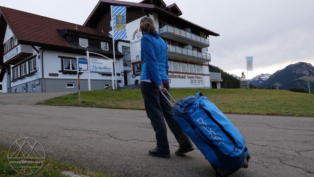 Osprey Rolling Transporter 90