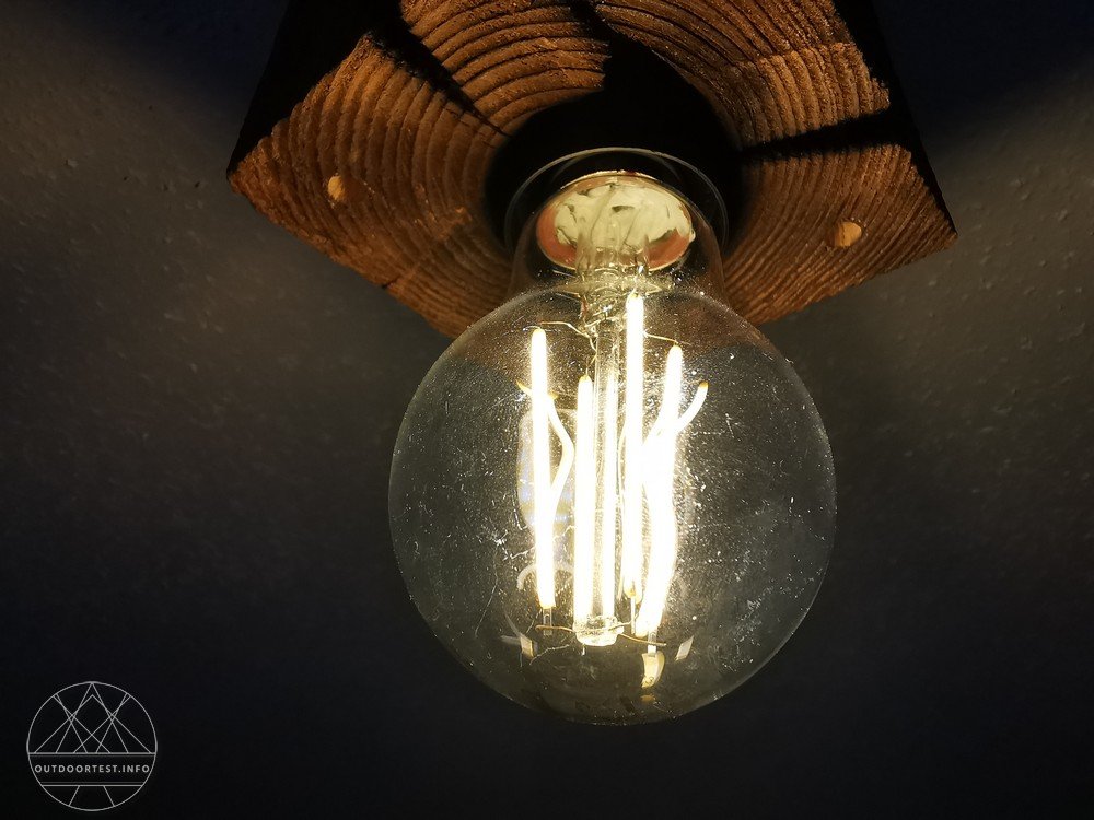 Hama WiFi-LED-Filament E27 Glühbirne