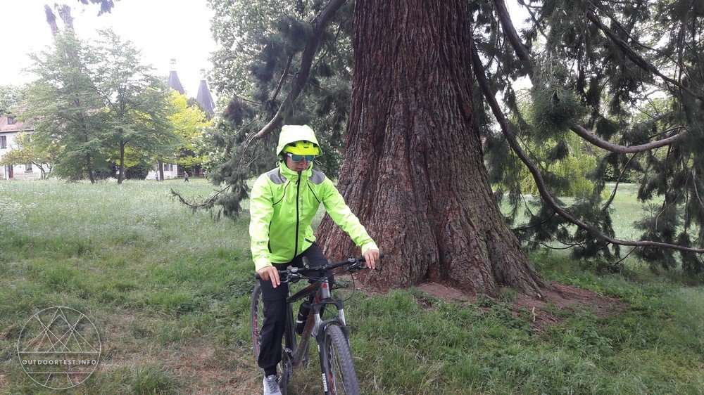 showers pass Women's Refuge Jacket