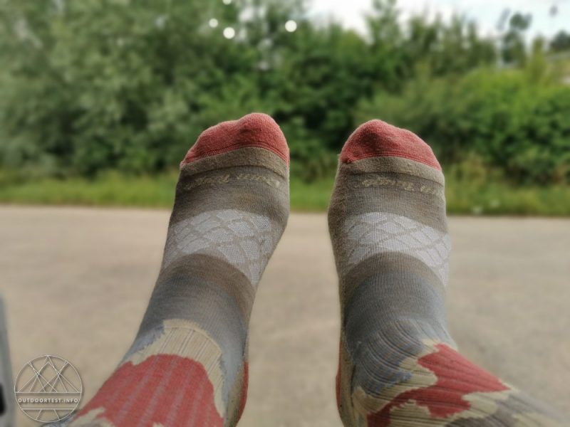 Darn Tough Three Peaks Micro Crew Light Cushion