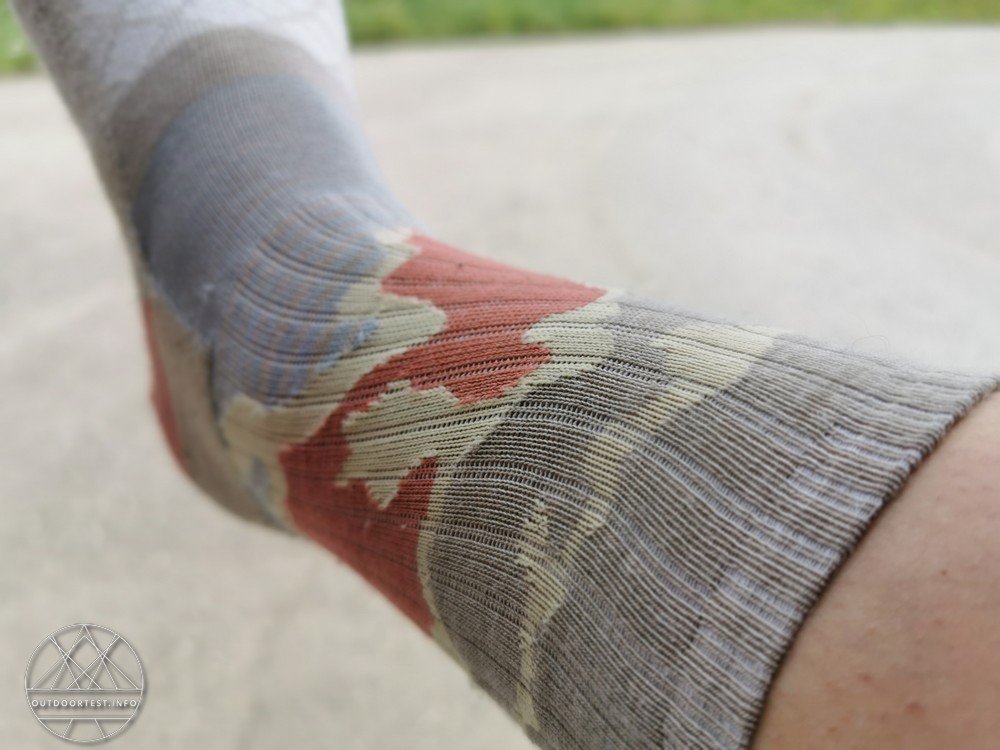 Darn Tough Three Peaks Micro Crew Light Cushion