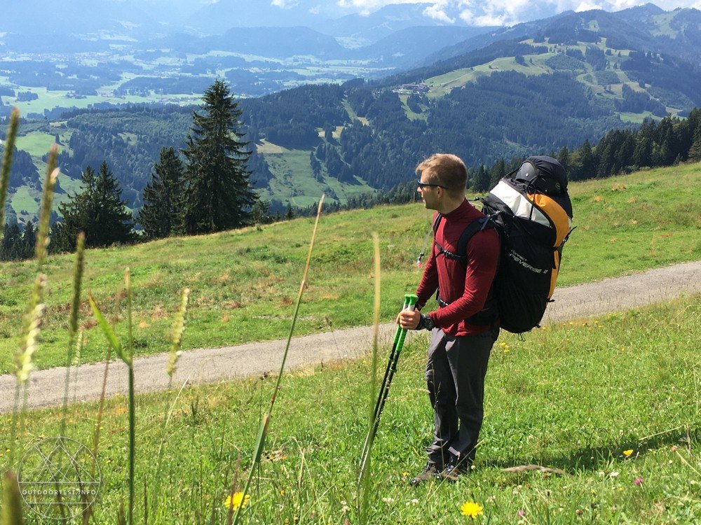 Montane Primino 140 Zip Neck