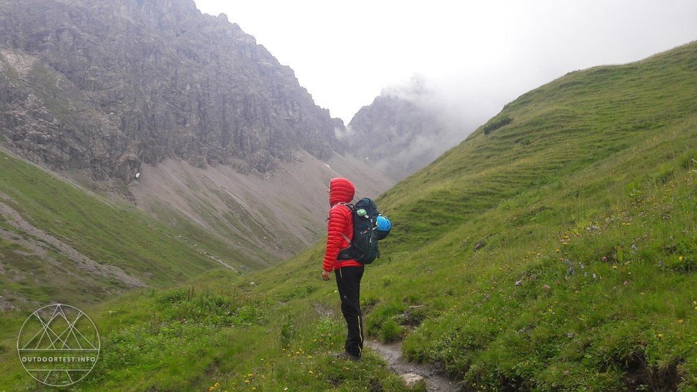 Jack Wolfskin Mountain Down JKT W - Isolationsjacke mit kleinem Packmaß