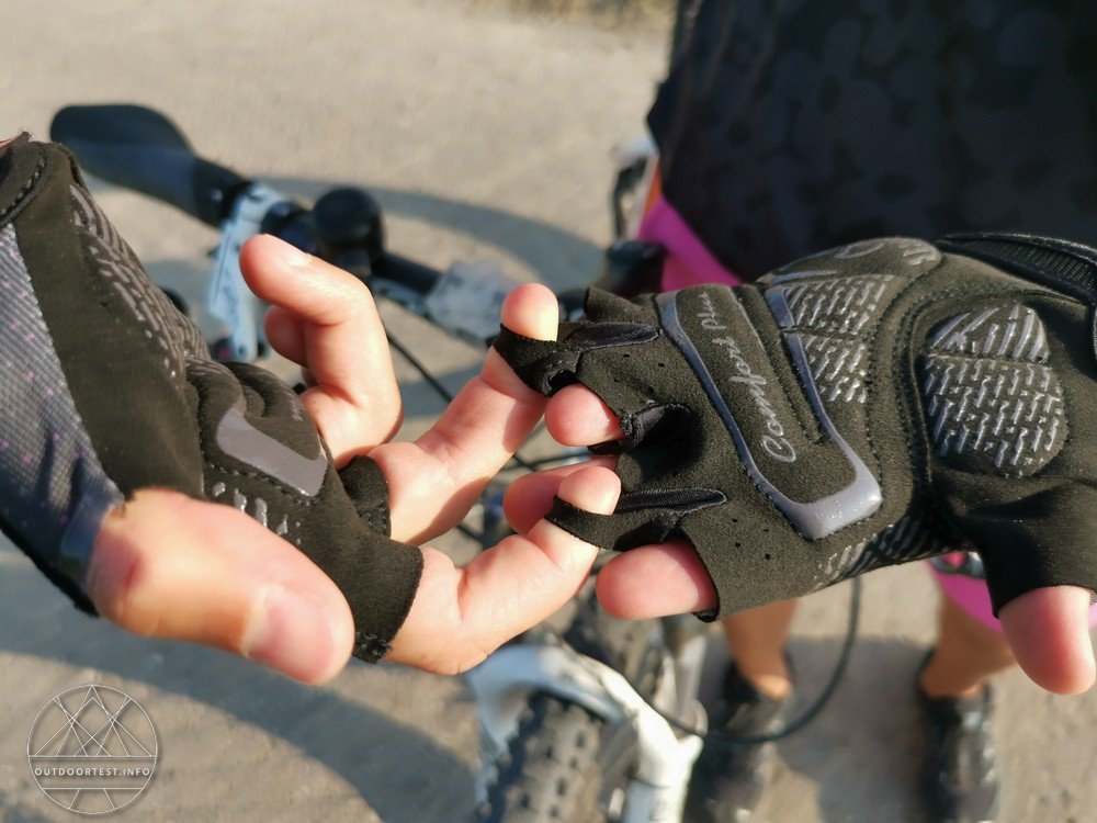 Ziener Clarete Lady bike glove - erhöhter Komfort beim Radfahren