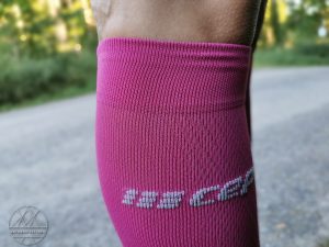 cep-ultralight-compression-socks-04