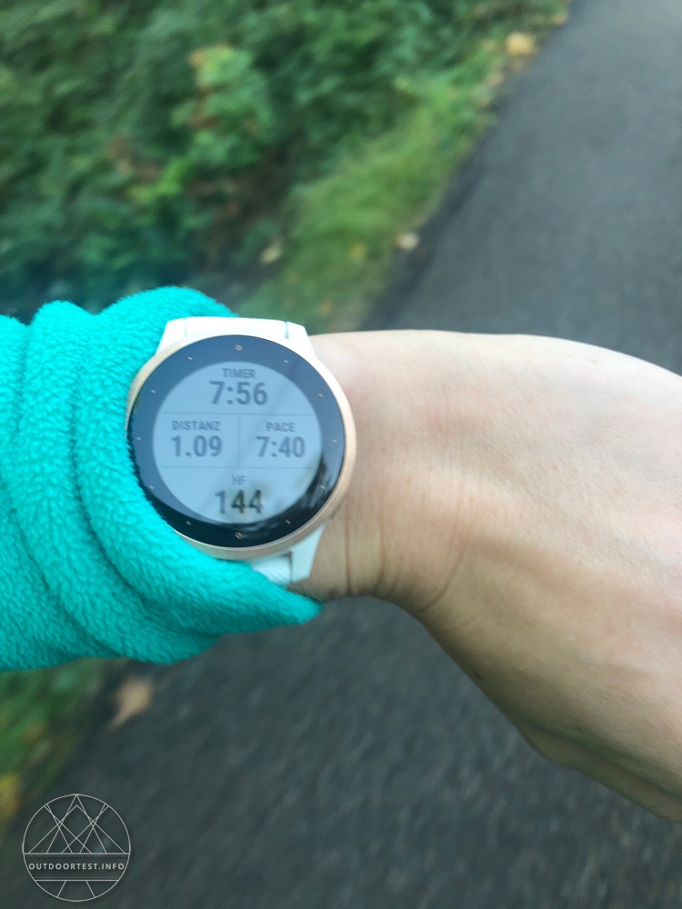 Garmin Vivoactive 4s - zuverlässiger Tracker für Outdoorsportarten