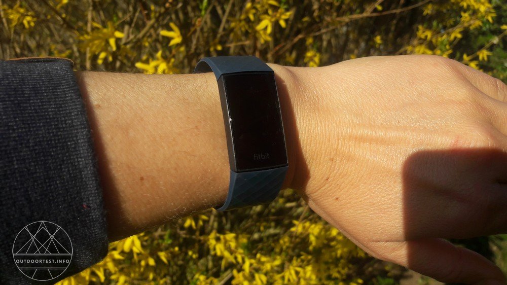 Fitbit Charge 4