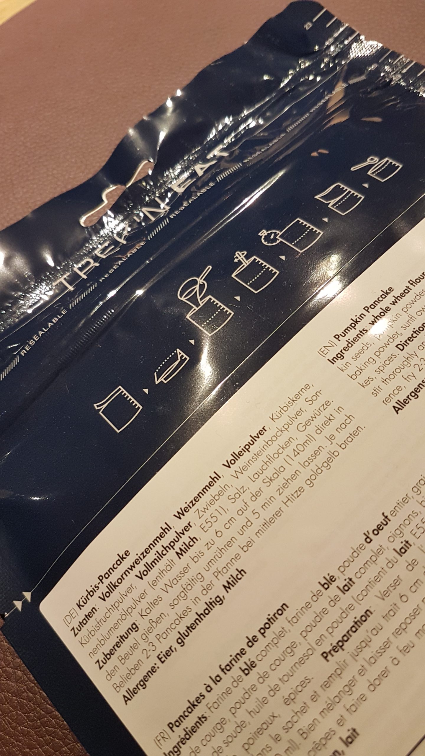 Trek´n EAT – Pancakes Kürbis und Grießspeise mit Früchten