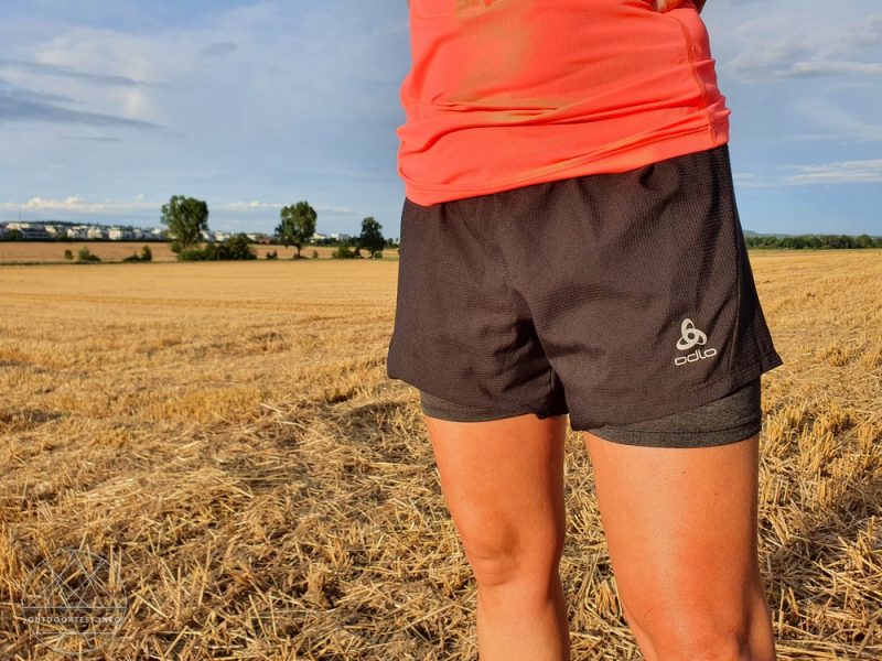 Odlo Damen RUN EASY 5 INCH 21 Laufshorts