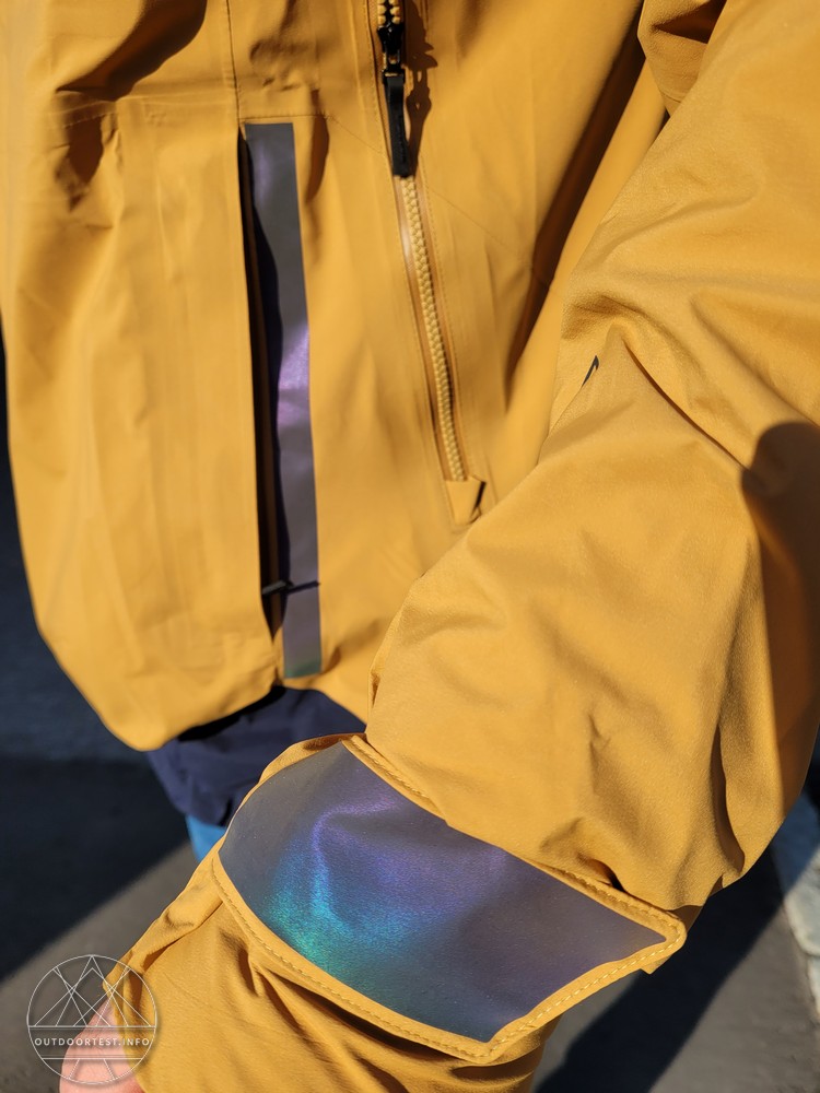 adidas TERREX Techrock Gore-Tex Pro Jacke