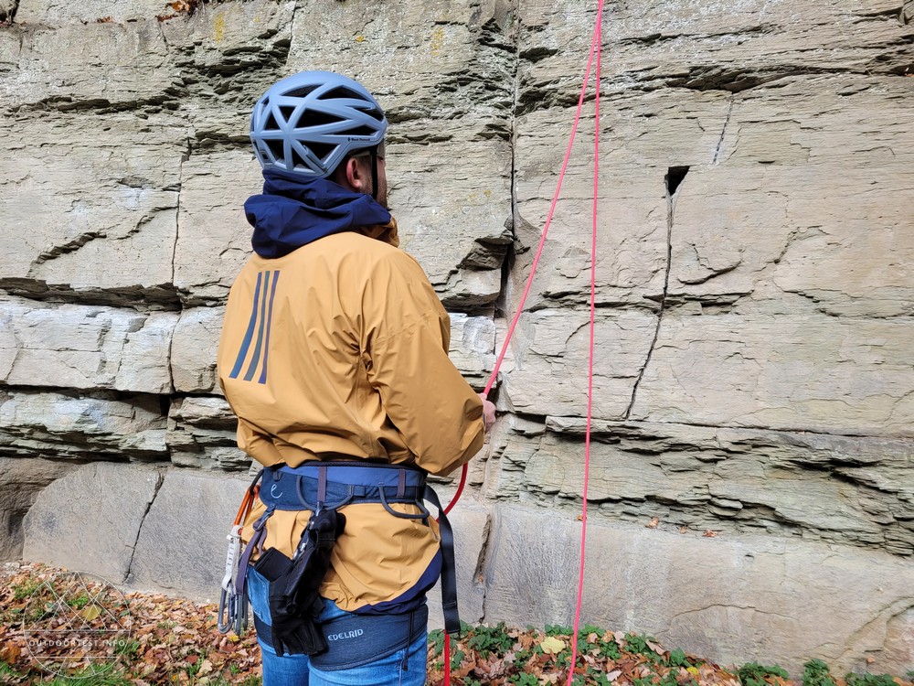 adidas TERREX Techrock Gore-Tex Pro Jacke