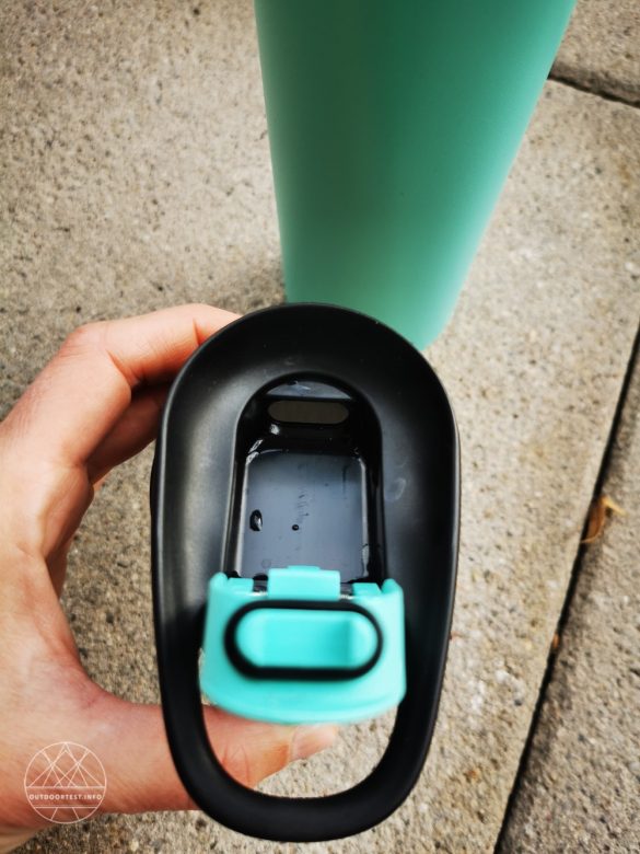 Camelbak Forge Flow mit Camelbak Teesieb