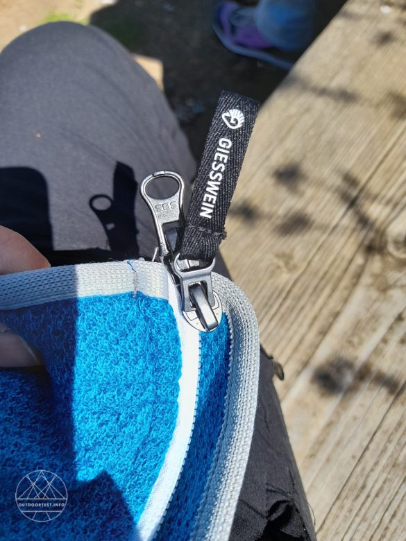 Giesswein Merino Sport Kapuzenjacke