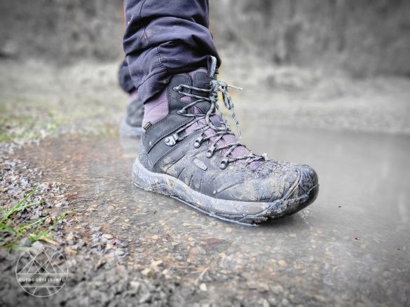 Keen Revel IV Mid Polar Wanderstiefel für Damen