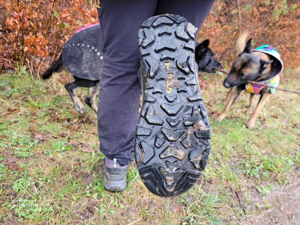 Keen Revel IV Mid Polar Wanderstiefel für Damen