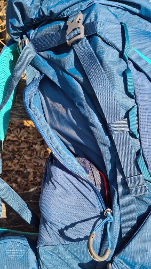 Osprey Rucksack Kyte 46 für Frauen und Hydraulics 3L Trinkblase