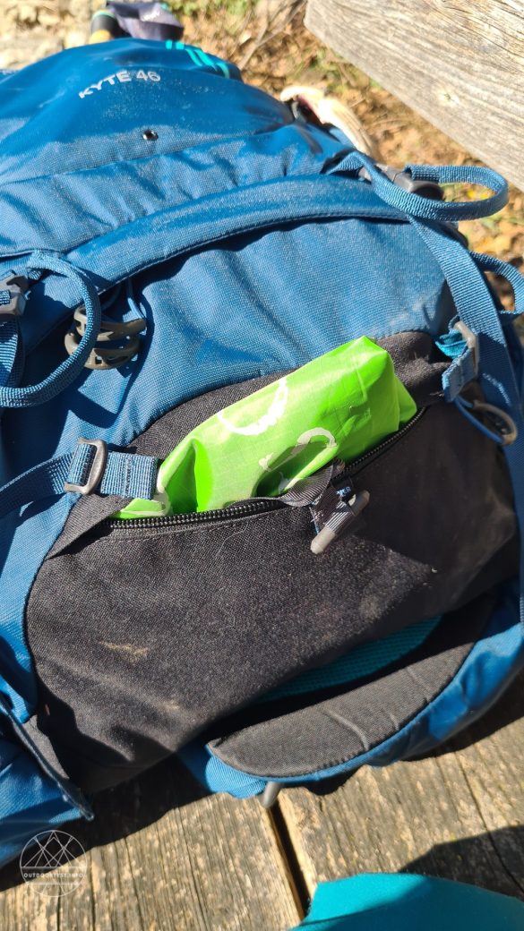 Osprey Rucksack Kyte 46 für Frauen und Hydraulics 3L Trinkblase