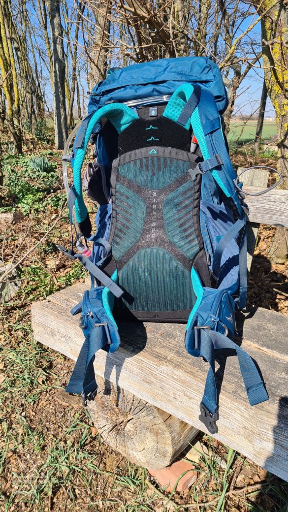 Osprey Rucksack Kyte 46 für Frauen und Hydraulics 3L Trinkblase