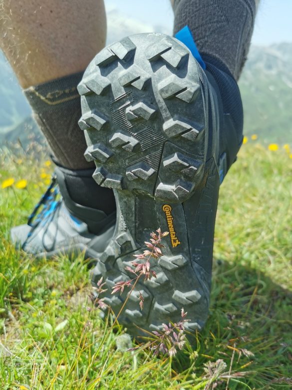 adidas Terrex Swift R3 Mid GTX