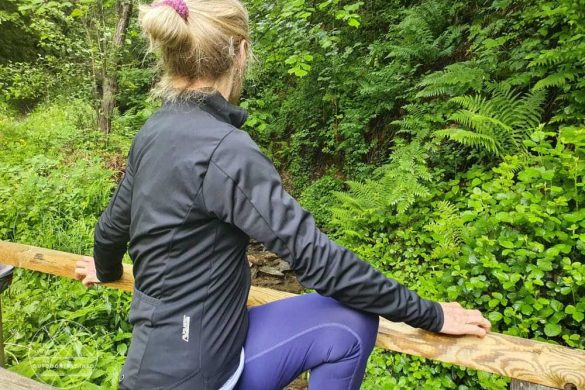 Gobik Jacket unisex Long Sleeve Envy Jet black