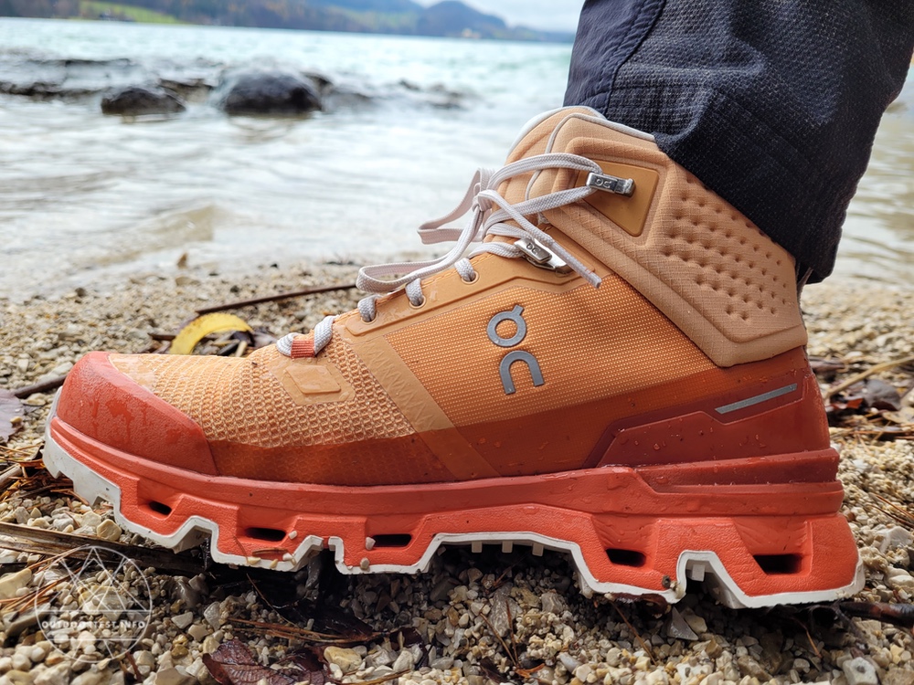 ON Cloudrock 2 Waterproof Wanderschuhe