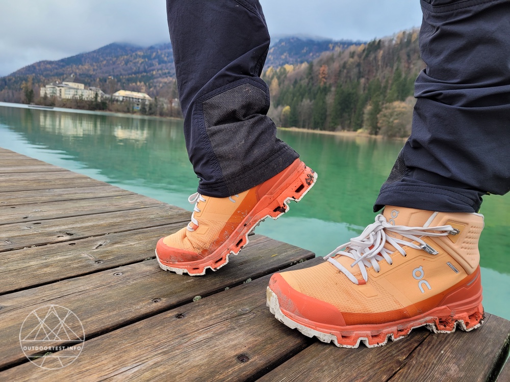 ON Cloudrock 2 Waterproof Wanderschuhe