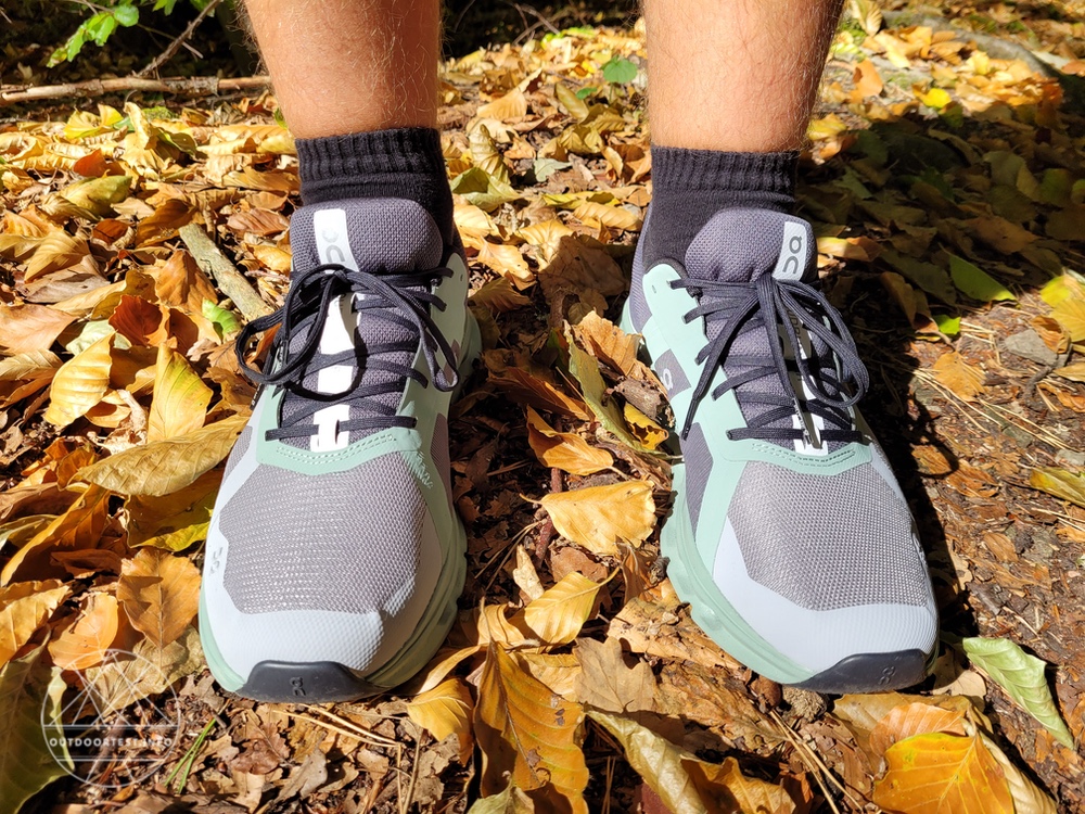 ON Running Cloudrunner Laufschuhe