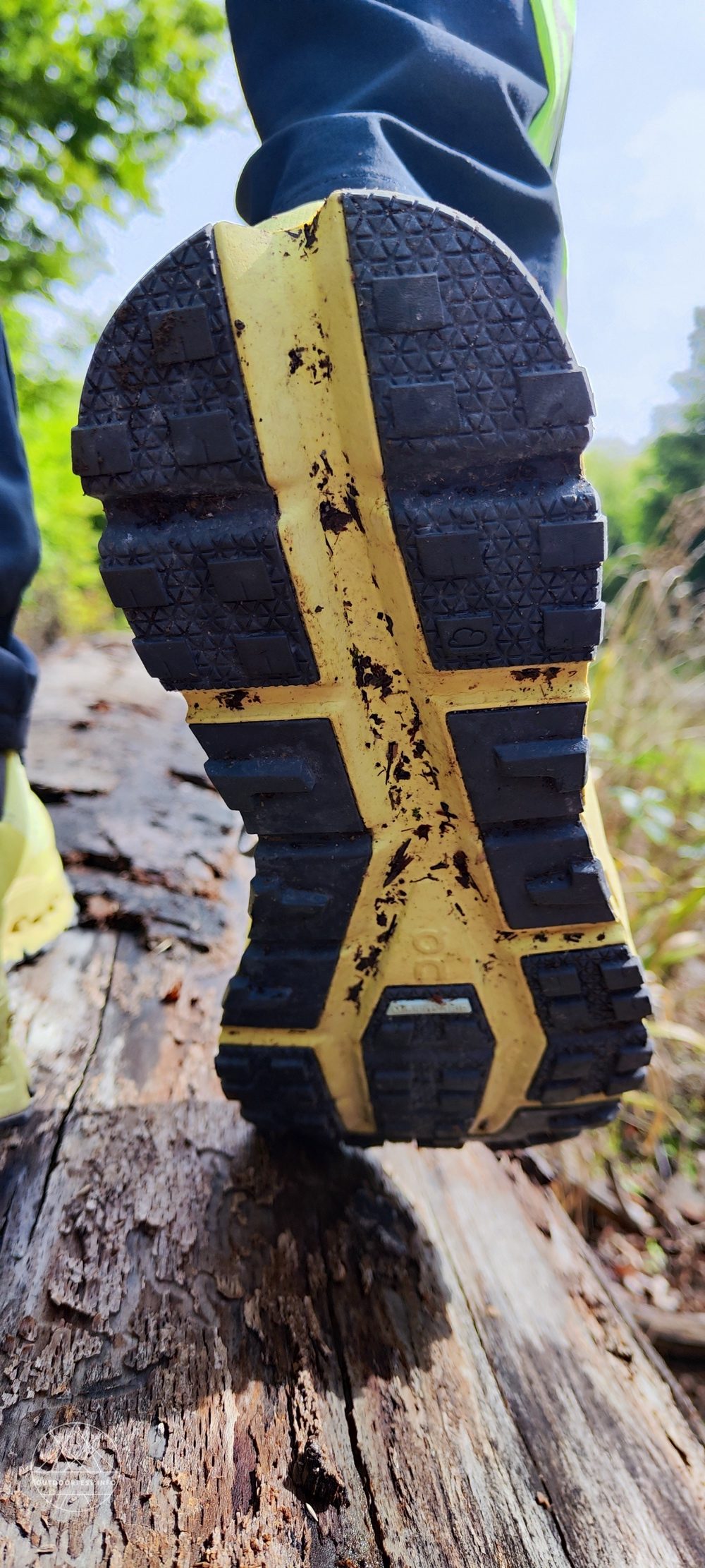 ON Running Cloudultra