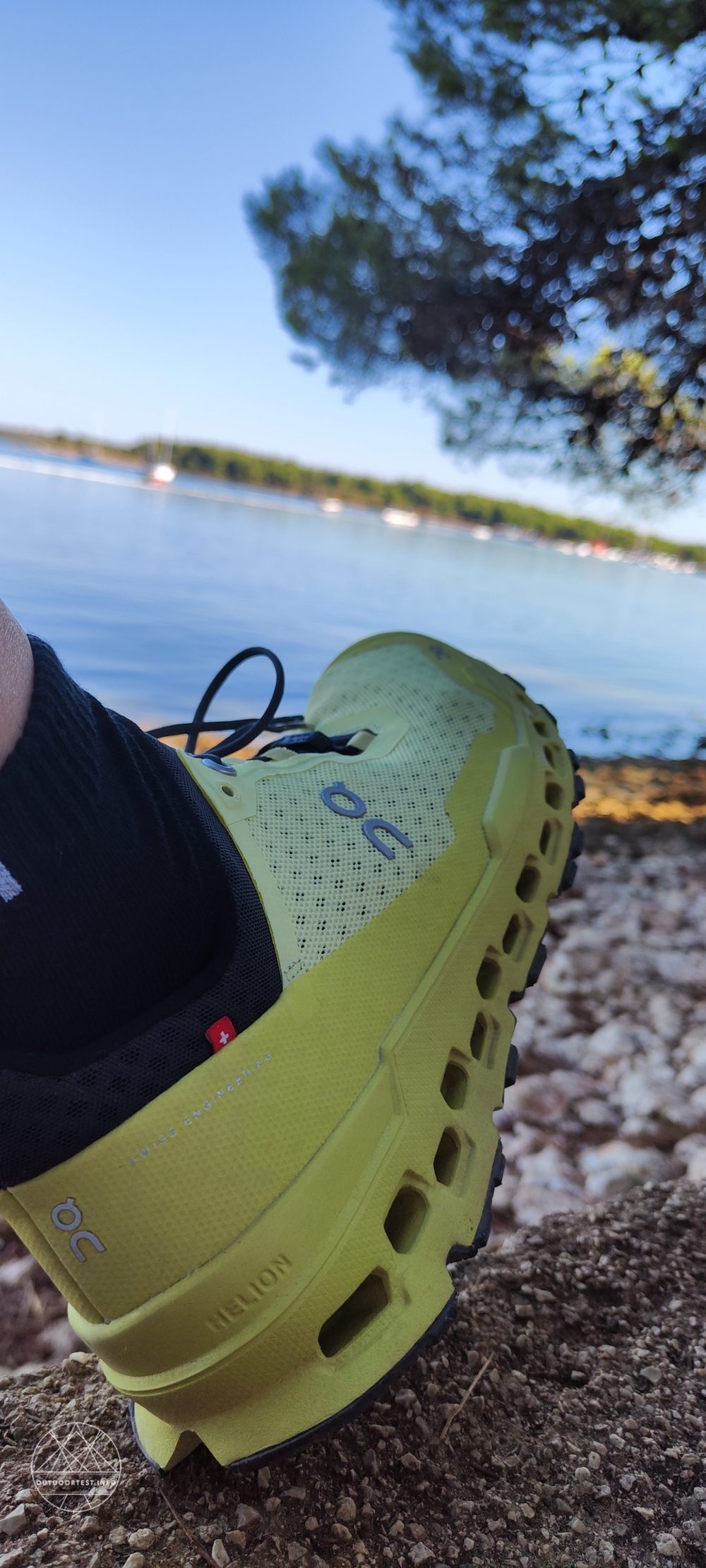 ON Running Cloudultra