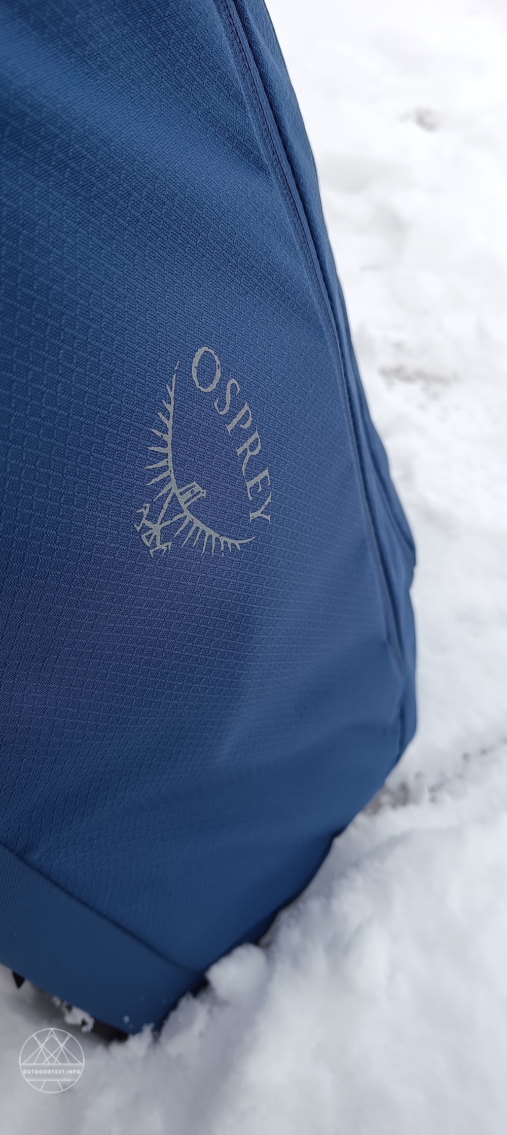 Osprey Daylite Wheeled Duffel 85