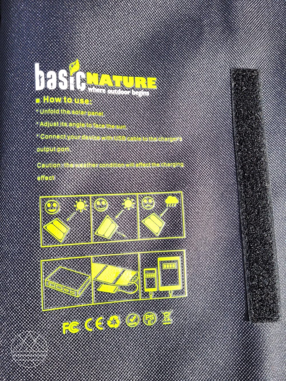 BasicNature Solar-Ladegerät 'Offroad' und Solar-Ladegerät 'Powerbank'