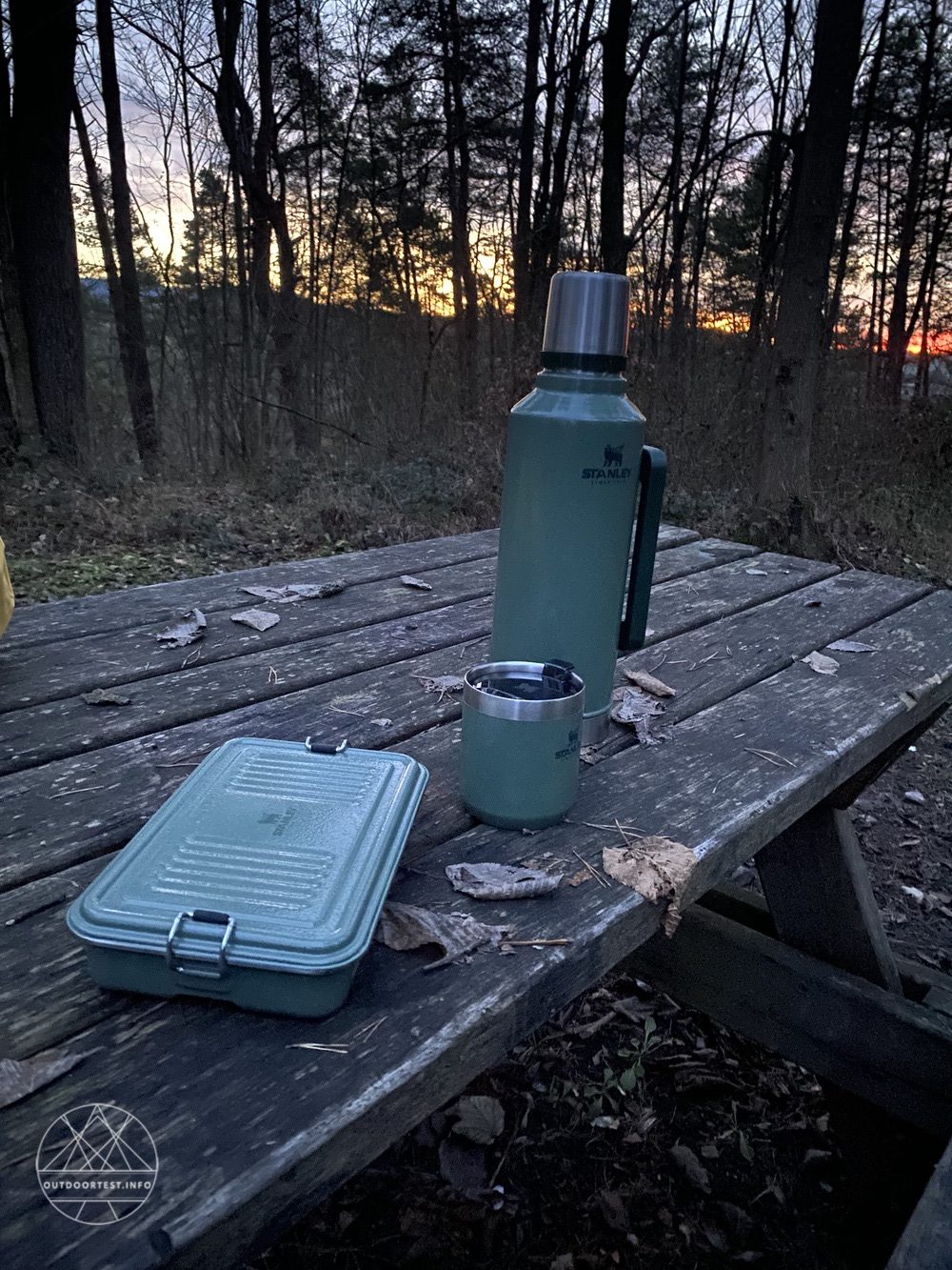 Stanley Classic Legendary Bottle & Box